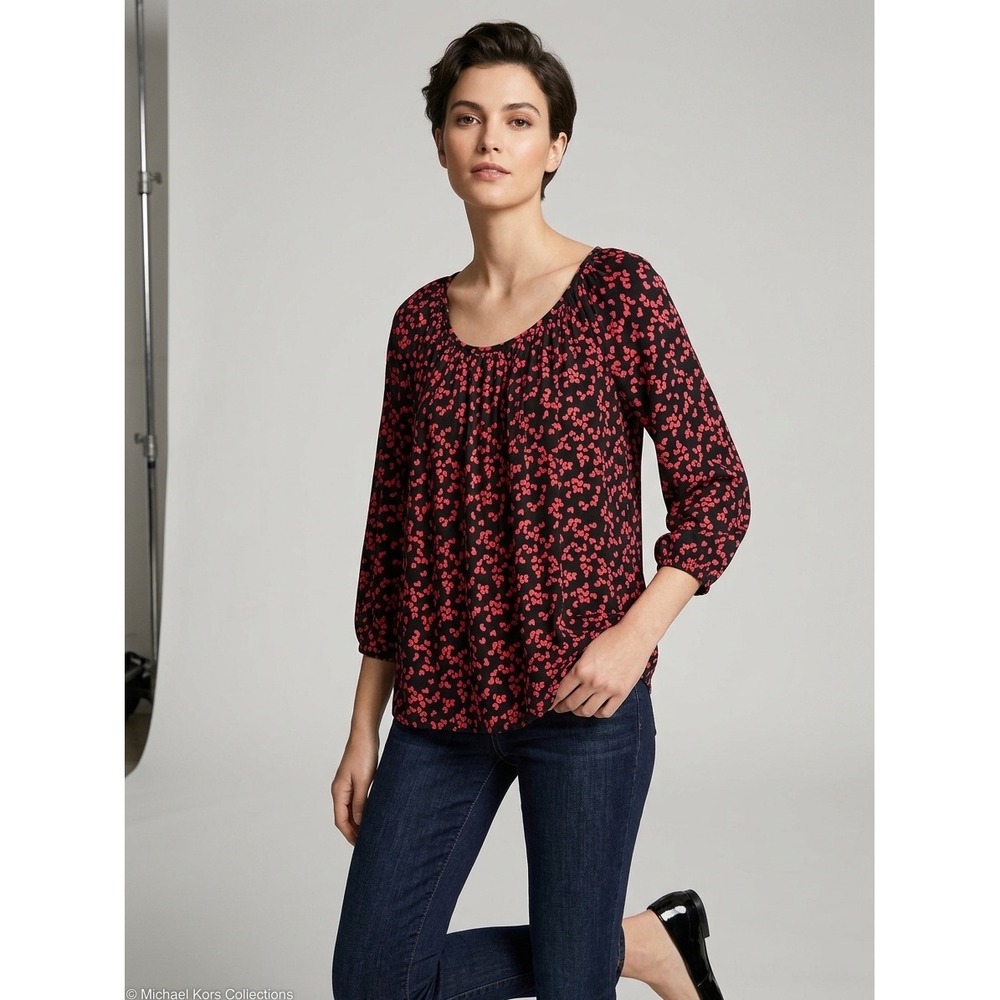 MICHAEL Michael Kors NWT Heart Print Scoop Neck Blouse - Black/Red, Size Medium